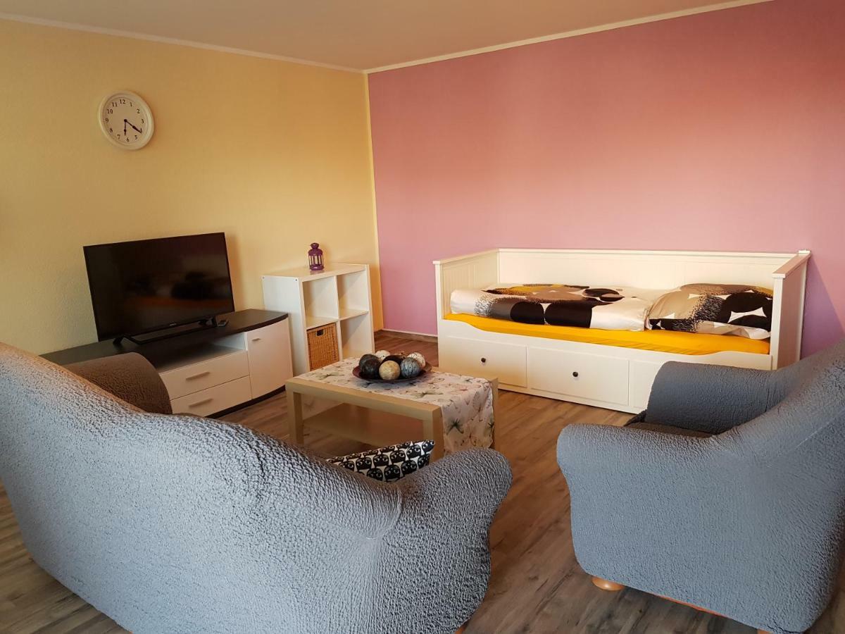 Petite Belle Apartment Volkertshausen Екстериор снимка